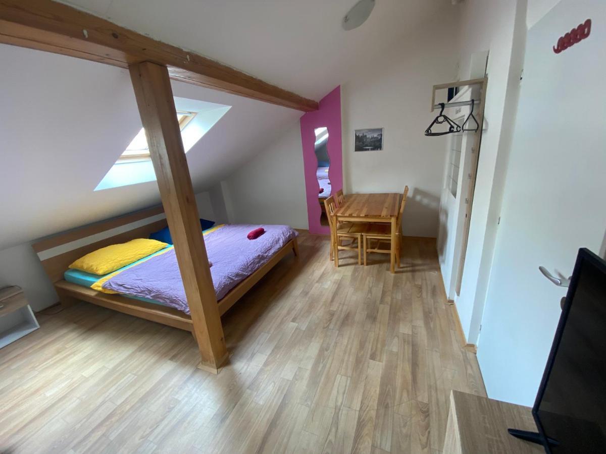 Old Town Apartments S12 أولوموك المظهر الخارجي الصورة